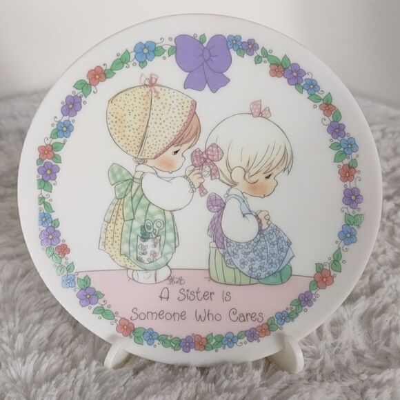 Vtg. Precious Moments "Sister" Plate - Picture 5 of 5